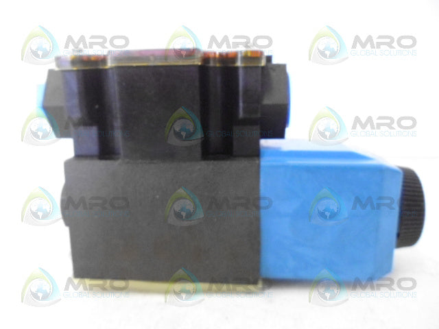 VICKERS DG4V-3-OA-M-FTWL-B6-60 DIRECTIONAL VALVE *NEW NO BOX*