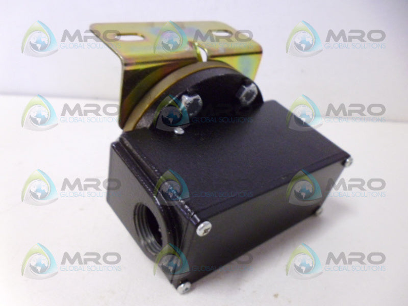 BAILEY & MACKEY 160 PRESSURE SWITCH NSMP