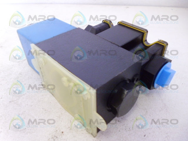 VICKERS DG4V-3-2A-M-FTWL-B6-60 HYDRAULIC VALVE *NEW NO BOX*