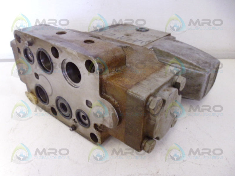 VICKERS DG5S4-066A-TR51 DIRECTIONAL VALVE *USED*