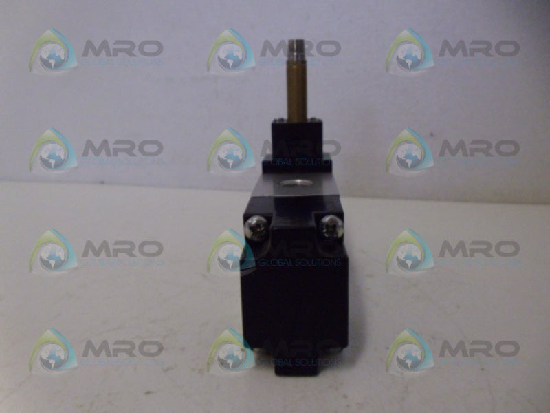 PARKER 8L302-102 SOLENOID/SPRING VALVE *NEW NO BOX*