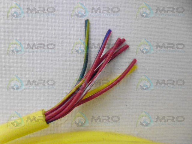 MENCOM MAC-6FP-30 CORDSET *NEW NO BOX*