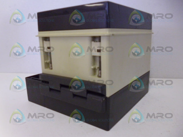 SCHLUMBERGER 8000 BATCH PROCESSOR (AS PICTURED) *USED*