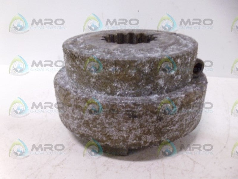 MAGNALOY M500A1308C COUPLING (AS PICTURED) *NEW IN BOX*