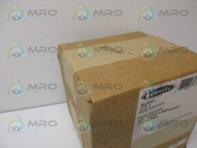 FOSTORIA LG-1 DOCKLIGHT LAMPGUARD *FACTORY SEALED*