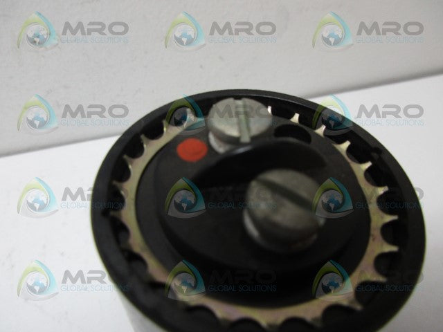 MALLORY HC1560A CAPACITOR *USED*