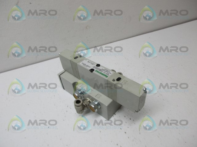 NUMATICS 052BBD3AMN00061 DOUBLE PNEUMATIC SOLENOID VALVE *USED*