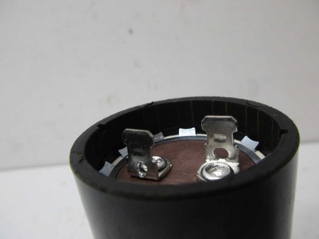 B.M.I 5703610 CAPACITOR *USED*