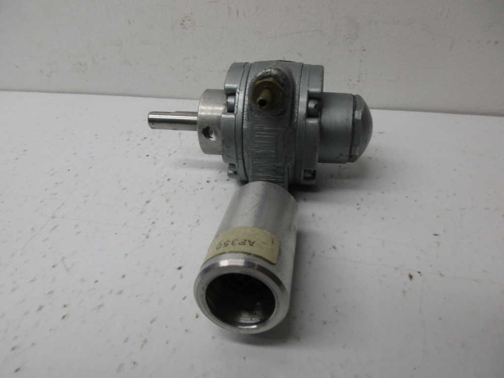 GAST 1AM-NRV-63A REVERSIBLE AIR MOTOR*USED*
