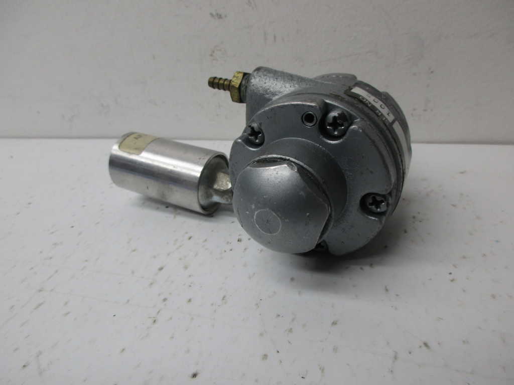 GAST 1AM-NRV-63A REVERSIBLE AIR MOTOR*USED*