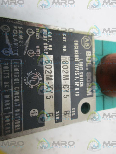 ALLEN BRADLEY 802M-CY5 SER.B LIMIT SWITCH *USED*