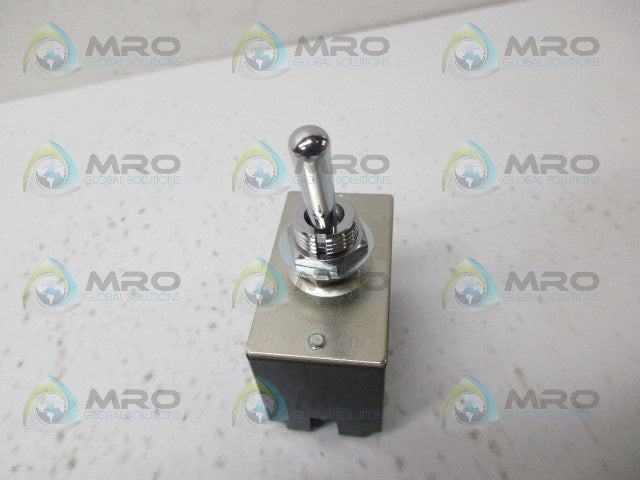 INDUSTRIAL MRO S-821 SWITCH *NEW IN BOX*