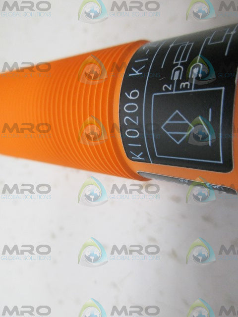 IFM EFECTOR KI0206 CAPACITIVE SENSOR *NEW IN BOX*