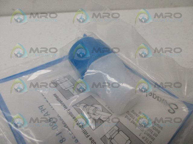 SWAGELOK PFA-820-1-8 MALE CONNECTOR *NEW IN FACTORY BAG*