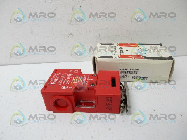 GUARDMASTER 11090 SAFETY SWITCH *NEW IN BOX*
