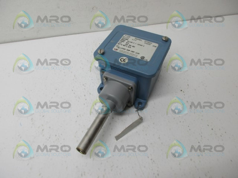 UNITED ELECTRIC B105-119 SWITCH *NEW NO BOX*