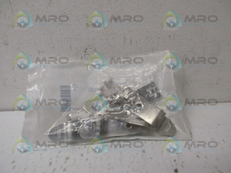 INDUSTRIAL MRO 286-4250 MOUNTING FOOT *NEW IN FACTORY BAG*