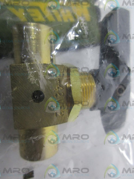 WHITEY B-42VF2 VALVE *NEW IN FACTORY BAG*