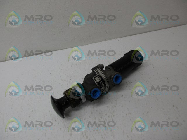 AMOT 4057D023H2 3WAY PILOT VALVE *NEW NO BOX*