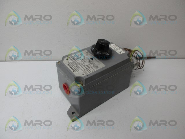 CHROMALOX AR-214EP THERMOSTAT *NEW NO BOX*