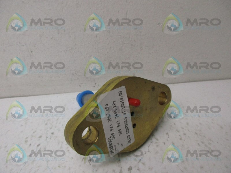 ALCO CONTROLS 703RB001 AS PICTURED SOLENOID VALVE *NEW IN BOX*