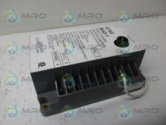 JOHNSON CONTROLS LH33WP-001 DIRECT SPARK IGNITION CONTROLS *USED*