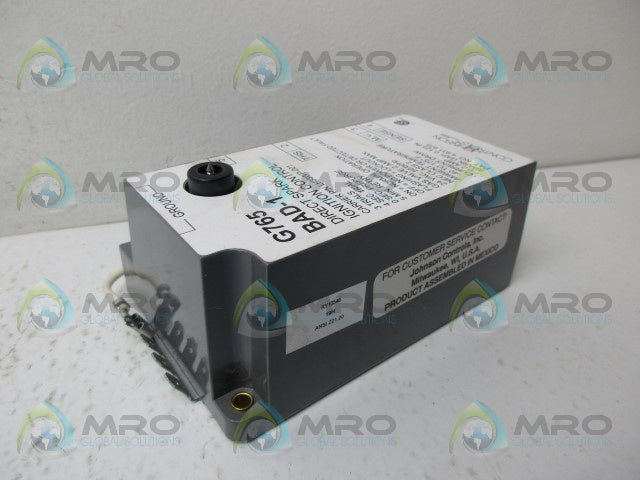JOHNSON CONTROLS LH33WP-001 DIRECT SPARK IGNITION CONTROLS *USED*