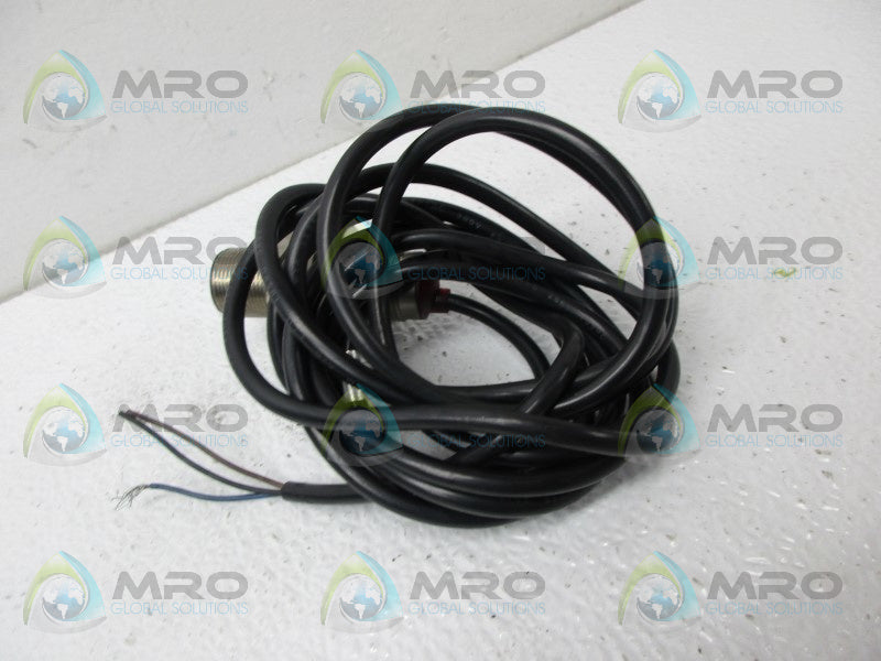 ALLEN BRADLEY 872C-D5NN18-E2 SER.C INDUCTIVE PROXIMITY SENSOR *USED*
