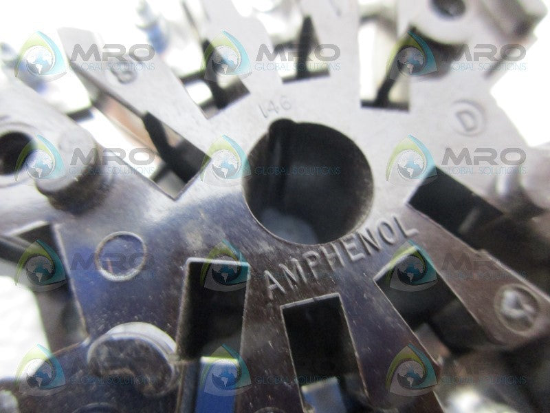 AMPHENOL 146 RELAY SOCKET *USED*