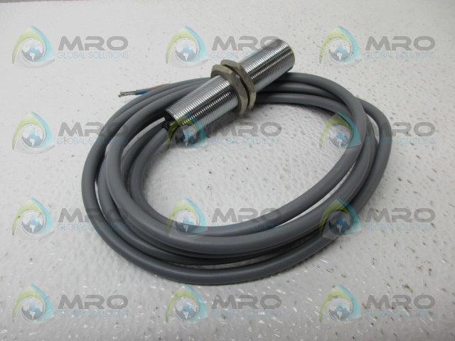 TURCK BI5-G18-AZ3X SENSOR *NEW NO BOX*