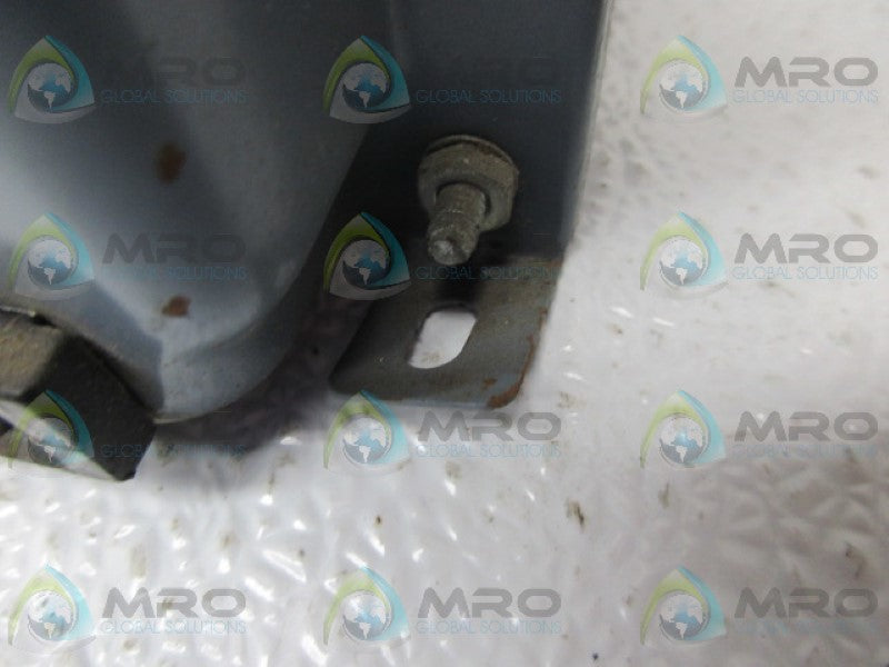 TRIAD N-54M ISOLATION TRANSFORMER *USED*