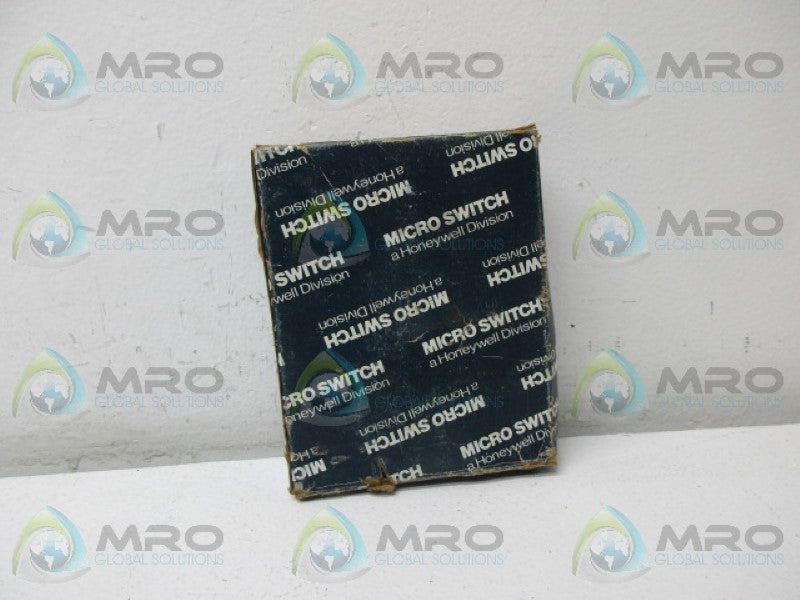 MICROSWITCH BZE6-2RN2 LIMIT SWITCH (AS PICTURED) *NEW IN BOX*