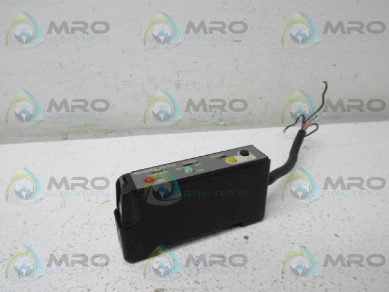 KEYENCE FS-T22 PHOTOELECTRIC SENSOR UNMP