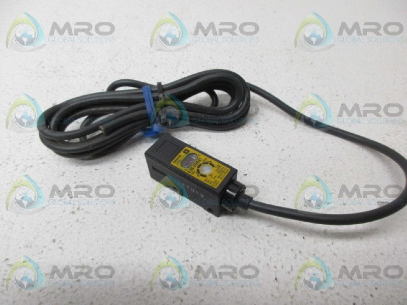 OMRON E3S-2DB41 PHOTOELECTRIC SWITCH UNMP