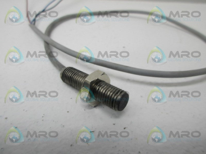 CUTLER HAMMER E57EAL8T111SP INDUCTIVE PROXIMITY SENSOR UNMP