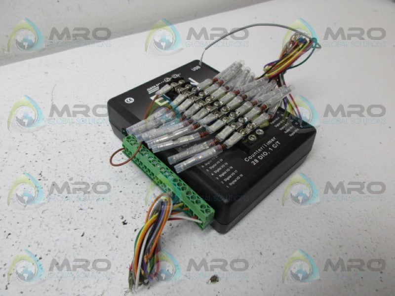 INDUSTRIAL MRO 21237 DT8817 REV.11 COUNTER/TIMER *USED*