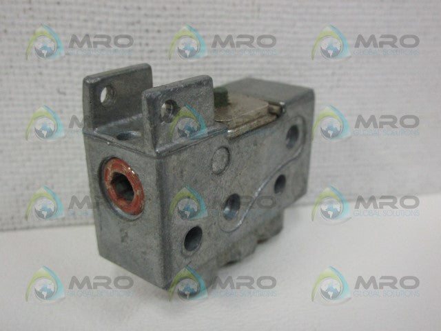 ARO 203-2-C MINI VALVE *NEW NO BOX*