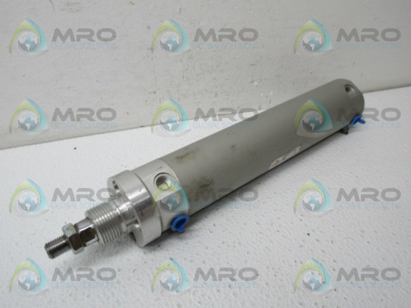 SMC NCGNA40-0600 PNEUMATIC CYLINDER *USED*
