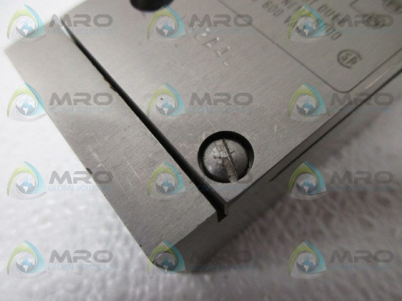 MICROSWITCH LS2A4L HEAVY DUTY LIMIT SWITCH *USED*