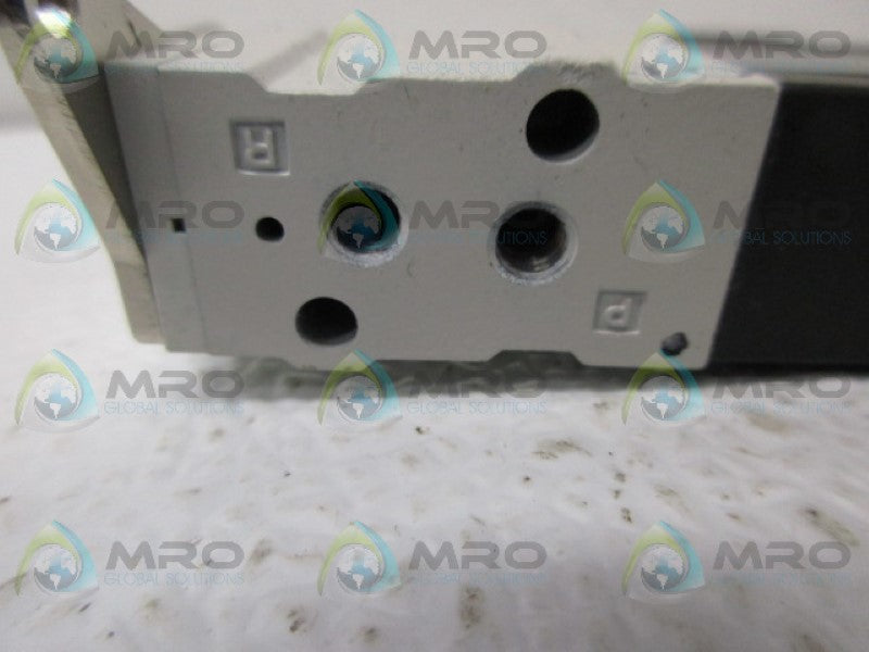 SMC NVKF332V-5D-M5 SOLENOID VALVE *NEW NO BOX*