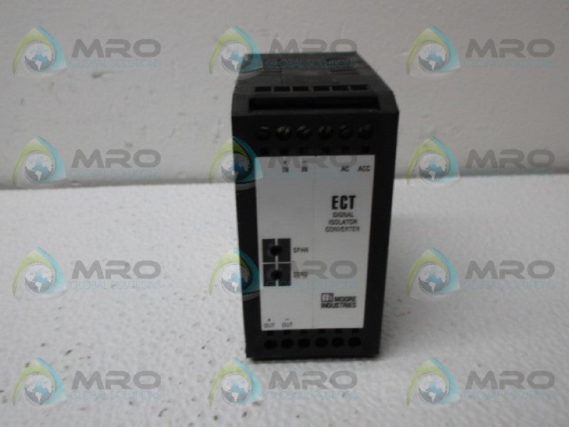 MOORE ECT/0-100MV/10-50MA/117AC SIGNAL ISOLATOR CONVERTER *USED*