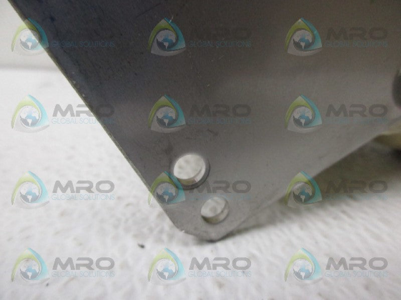 WALLACE & TIERNAN 5500G FLOW SWITCH *USED