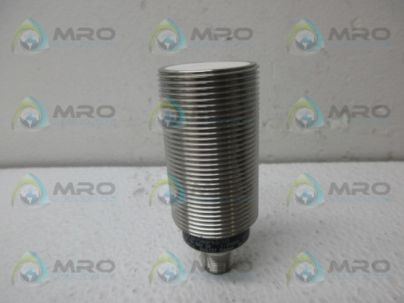 IFM EFECTOR II5742 INDUCTIVE PROXIMITY SENSOR *NEW IN BOX*