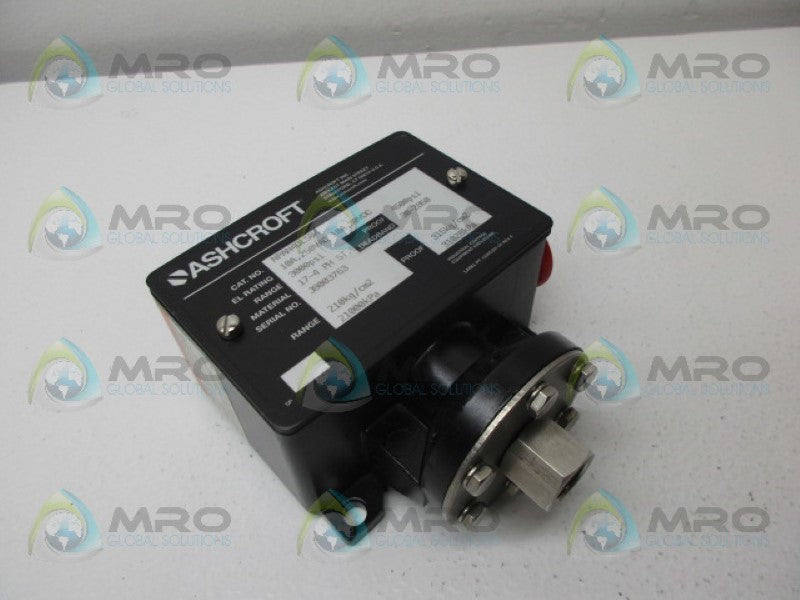 ASHCROFT NPAN4DLS04 PRESSURE SWITCH 3000 PSI *NEW IN BOX*