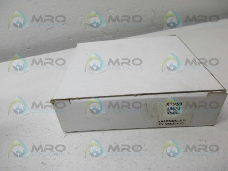 INVENSYS SB4D-1 THERMOSTAT HEATING/COOLING  NSMP