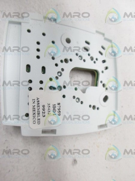 INVENSYS SB4D-1 THERMOSTAT HEATING/COOLING  NSMP