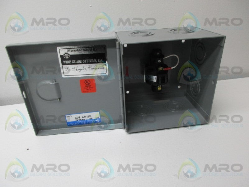 CIRCLE SEAL CONTROLS R-005 RELAY BOX *NEW NO BOX*