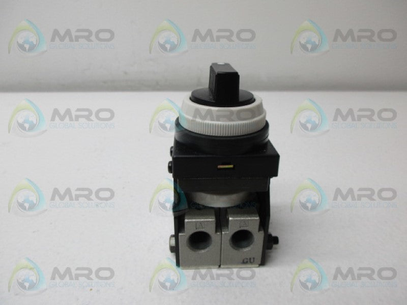 SMC NVM15 PNEUMATIC AIR VALVE *NEW NO BOX*