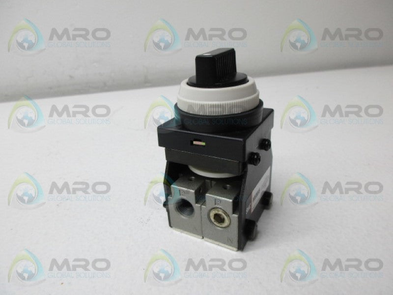 SMC NVM15 PNEUMATIC AIR VALVE *NEW NO BOX*