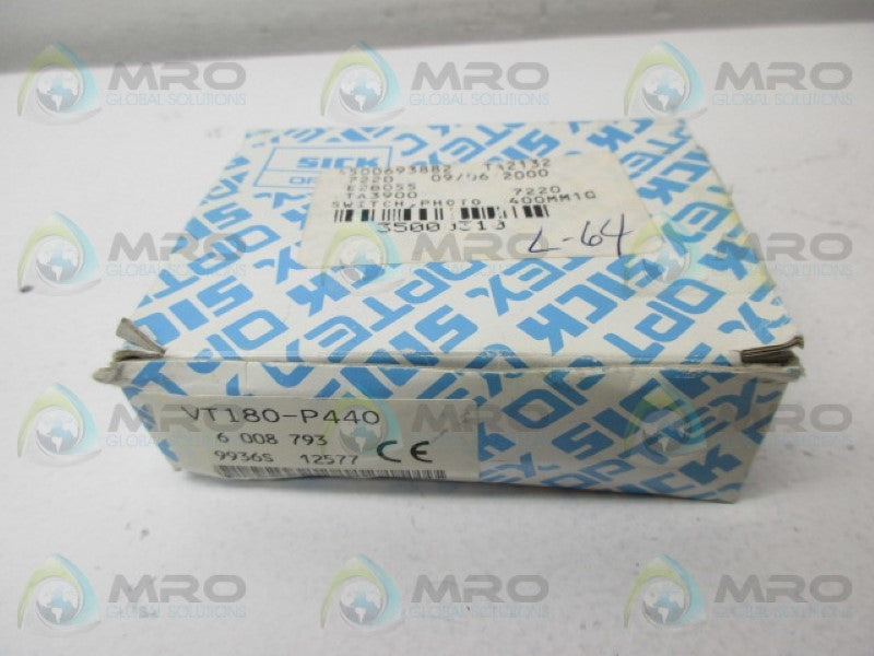 SICK VT180-P440 PHOTOELECTRIC SENSOR *NEW IN BOX*